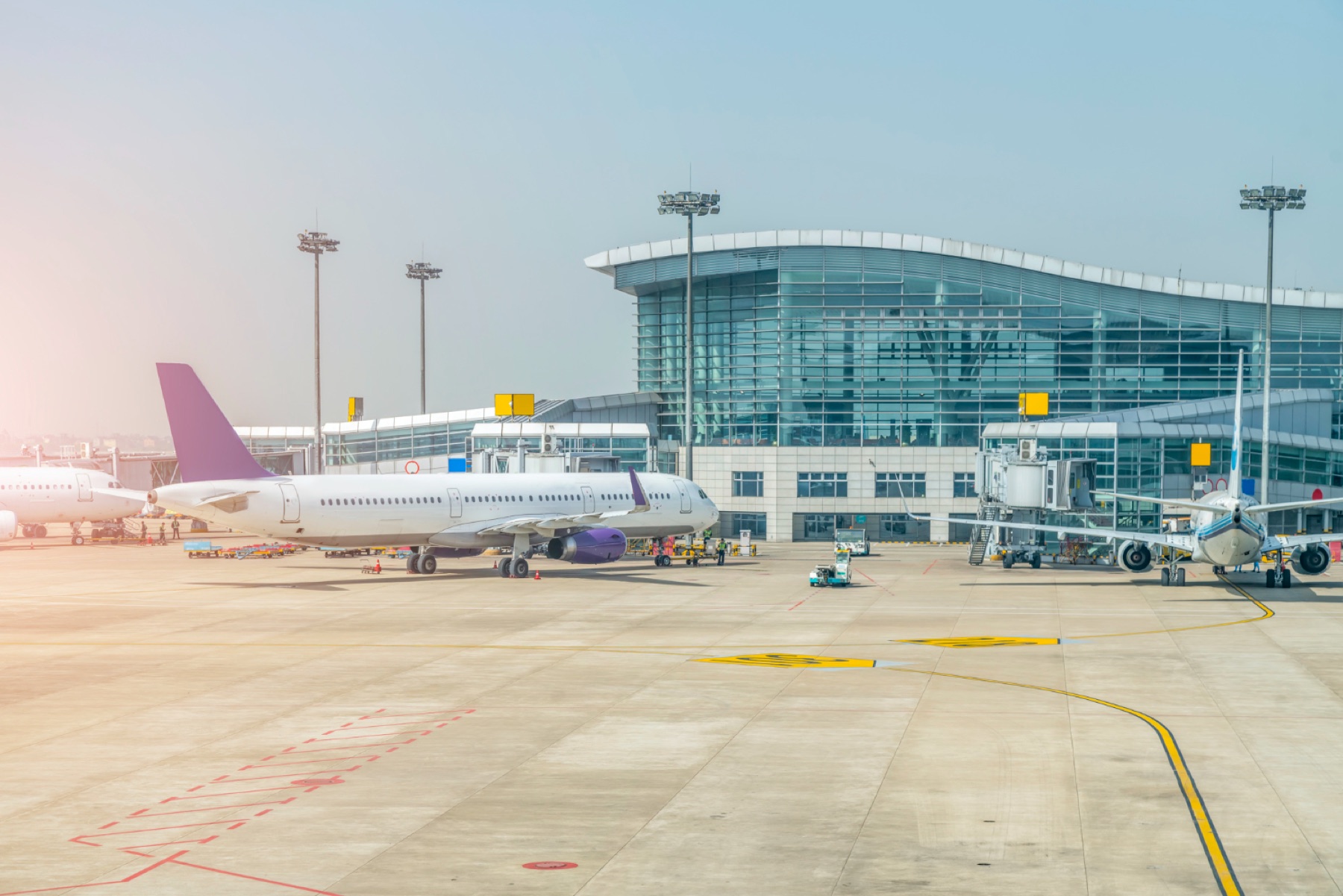 Aircraft platform with aircraft parked